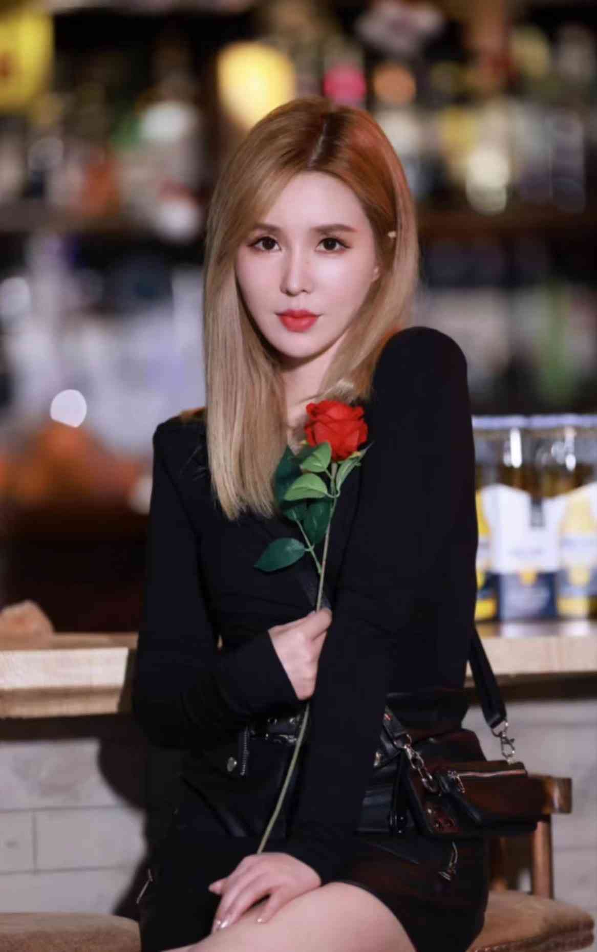 许艺娜
